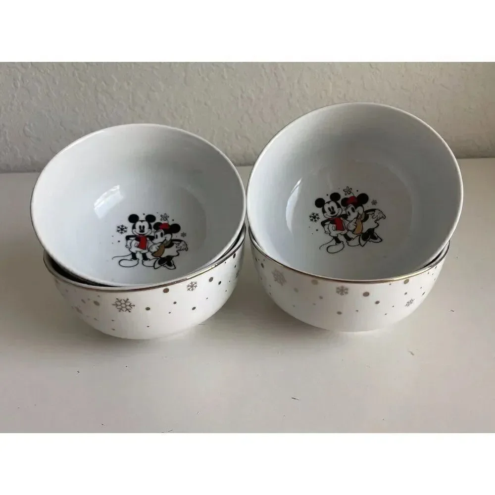 Set Of 4 DISNEY MICKEY MINNIE MOUSE Christmas Soup Snowflakes Red Scarf Bowl NEW